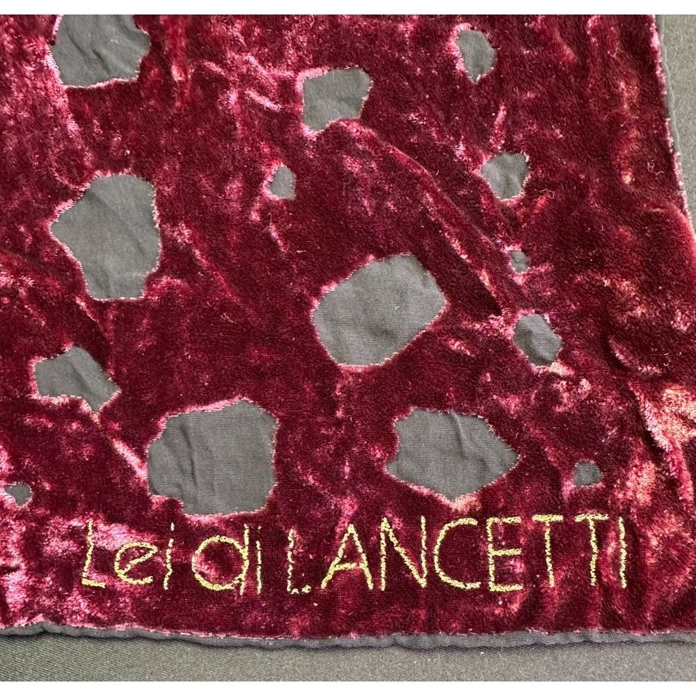 Leidi Lancetti Velvet Silk Burnout Scarf L Rectangle Rich Red Shimmering Gold‎ - Picture 3 of 8